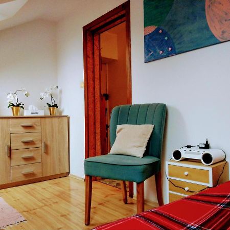 Apartament Milena ポラニツァ・ズドゥルイ エクステリア 写真